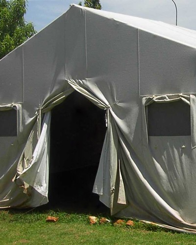 Изготавливаем солдатские палатки в Сосновом Бору вместимостью <strong>до 70 человек</strong>